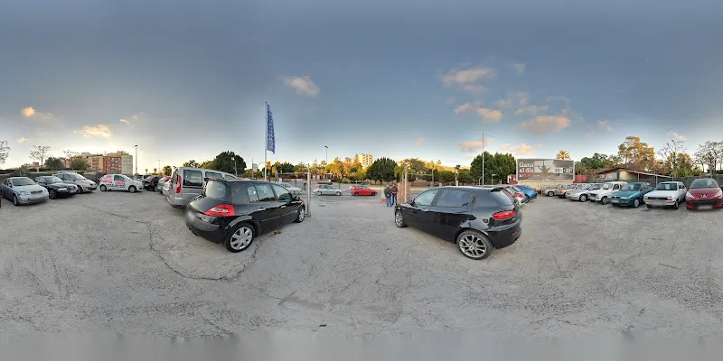 DCL Cars - Tienda de vehículos de segunda mano y de ocasión en Málaga - foto 2