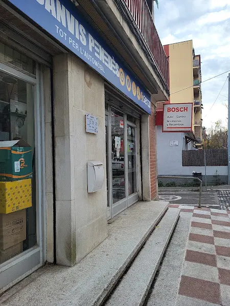 Auto Recambios Valles e. Julia - Tienda de repuestos para coches de carreras en Hospitalet de Llobregat (L) - foto 2