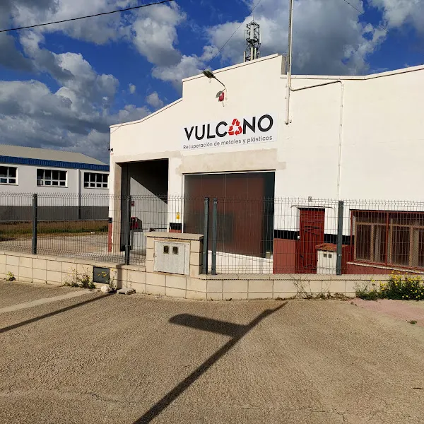 VULCANO CORP, S.L. - Chatarrería en Ibi - foto 2