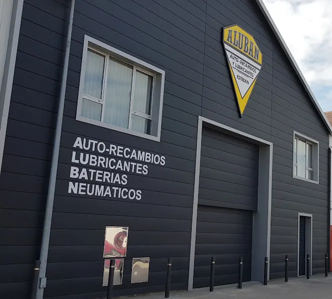 Auto Recambios Y Lubricantes Esteban S.L. - Tienda de repuestos para automóviles en Torrelavega - foto 2