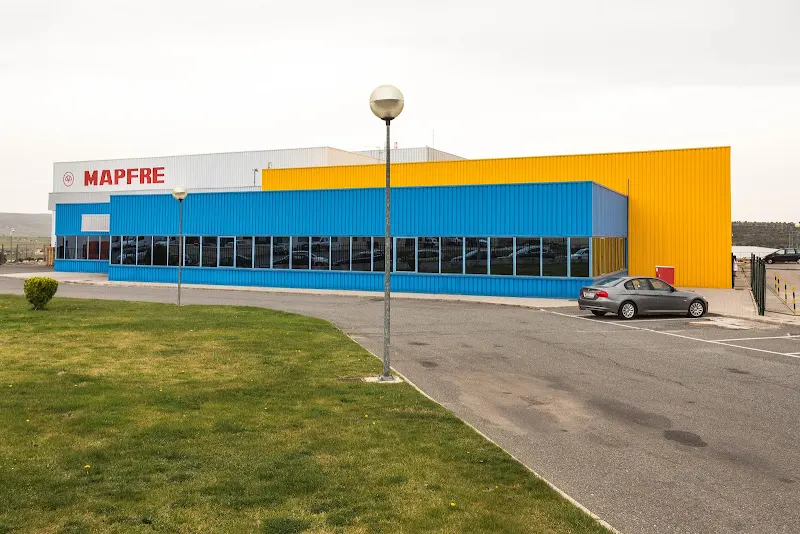 CESVIrecambios - Tienda de repuestos de automóviles usados en Ávila - foto 2