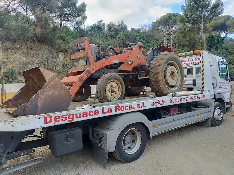Desguace La Roca (Almacén)