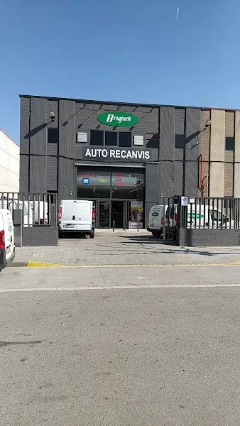 Recambios Brugués Gavà SL - Tienda de repuestos para automóviles en Gavà - foto 2