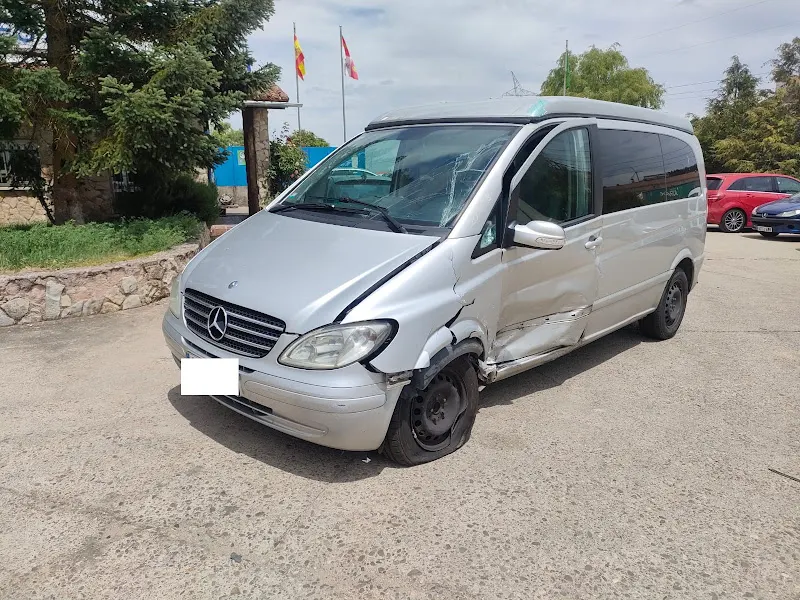 TODAUTO Y LA BRÚJULA S.L. - Desguace en Burgos - foto 2