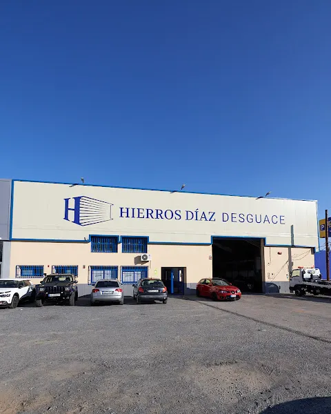DESGUACES DIAZ Plasencia - Plasencia