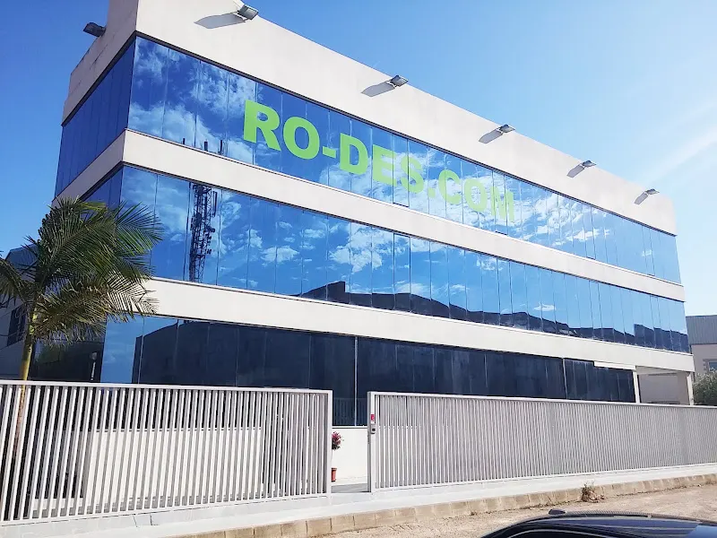 RO-DES - Desguace en Valencia - foto 2