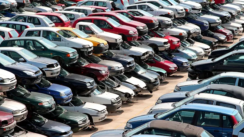Desballestament CAR CENTER (Grues Mic) - Desguace en Palafrugell - foto 2