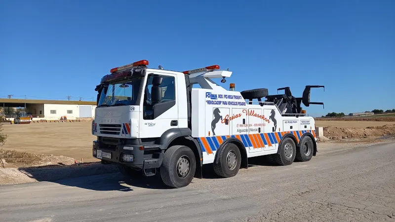 Desguace y Grúas Villaseñor - Servicio de grúa en Molina de Segura - foto 2