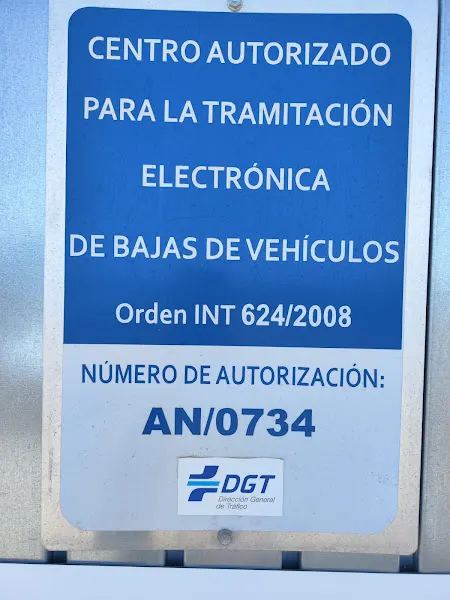 Desguace Hermanos Rodríguez - Desguace en Bollullos Par del Condado - foto 2