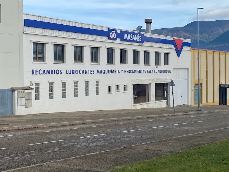 Ad Masanés, S.A. - Tienda de repuestos de automóviles usados en Sabiñánigo - foto 2