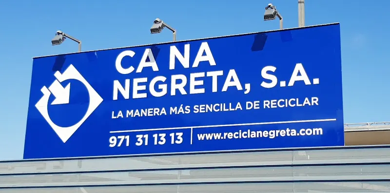 Ca Na Negreta, S.A. - Centro de reciclaje y desguace - Desguace en Eivissa - foto 2