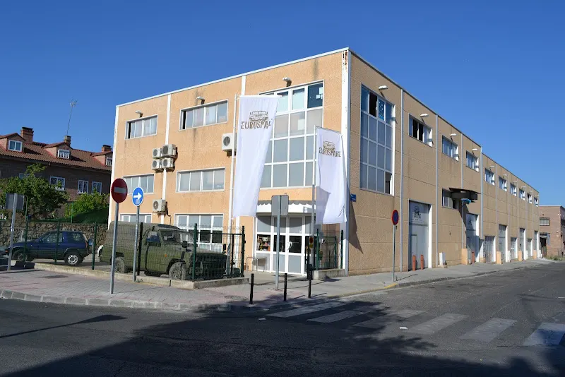 EUROSPARE S.L. Desguace 4x4 - Desguace en Fuenlabrada - foto 2
