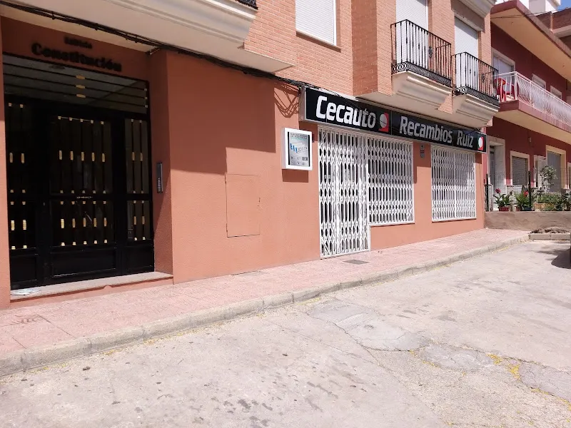 AutoRecambios Ruiz - Tienda de repuestos de automóviles usados en Mazarrón - foto 2