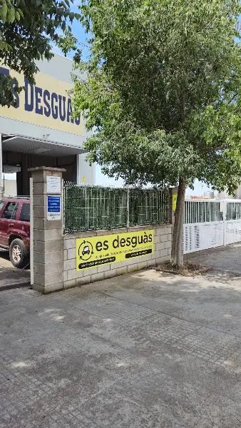 Es desguàs - Comercio en Palma - foto 2