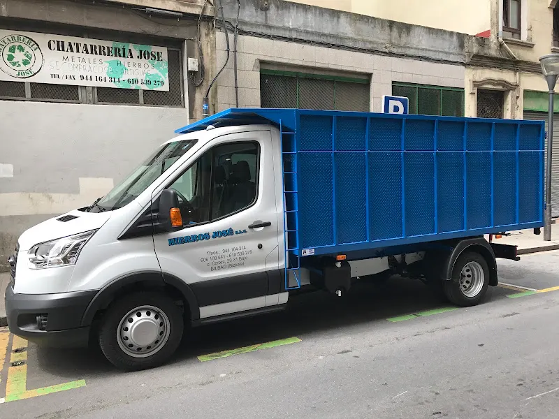 Hierros José - Chatarrería en el centro de Bilbao - Bilbao