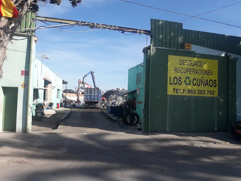 Los cuñaos - Chatarrería en Alicante - foto 2