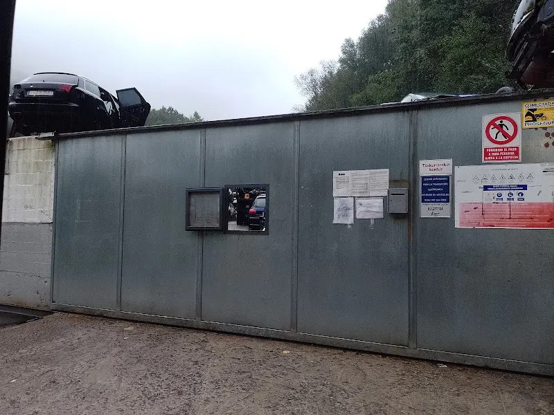 Desguaces Zabala - Centro de reciclaje en Tolosa - foto 2