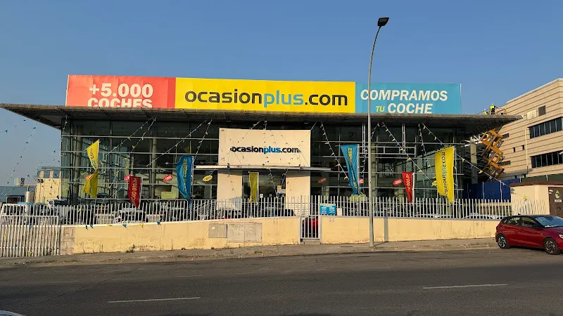 OcasionPlus Rivas-Vaciamadrid 10 Concesionario de coches de segunda mano - Tienda de vehículos de segunda mano y de ocasión en Rivas-Vaciamadrid - foto 2