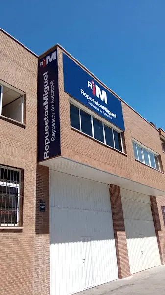 Repuestos Miguel - Tienda de repuestos para automóviles en San Sebastián de los Reyes - foto 2