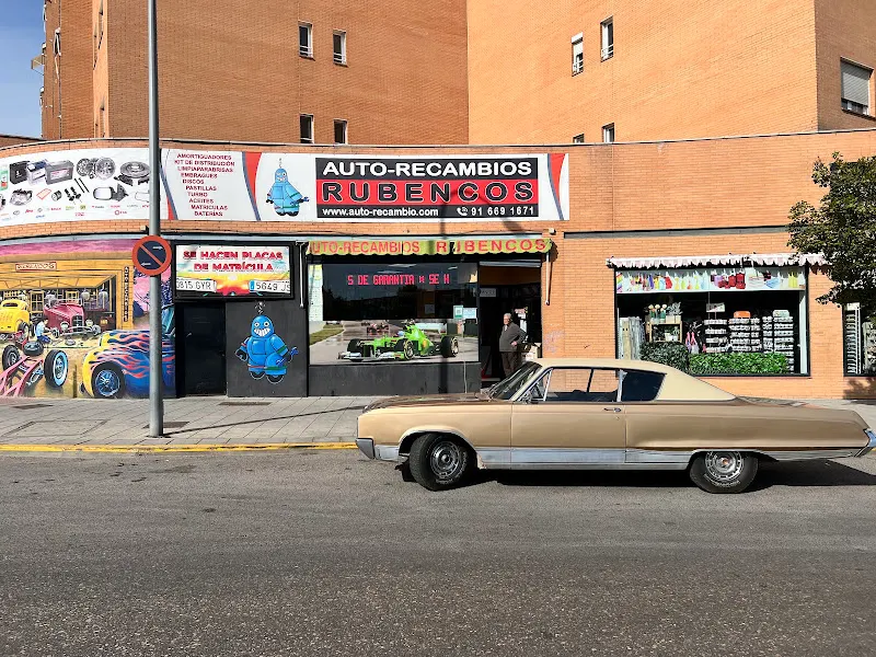 Auto Recambios Rubencos - Tienda de repuestos para coches de carreras en Coslada - foto 2