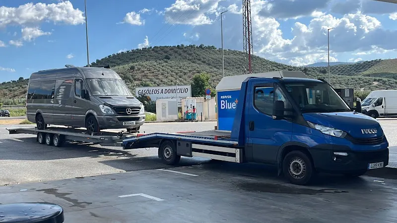 Kimbo Car - Asistencia en Carretera 24h y reparaciones de kits de airbag - Servicio de grúa en Fuengirola - foto 2