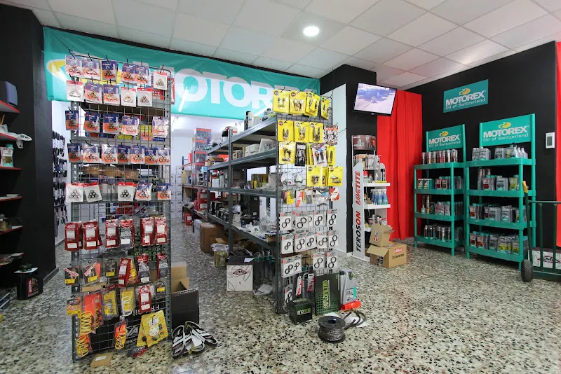 MRA Moto Recambios Alicante - Tienda de repuestos para motos en Alicante - foto 3