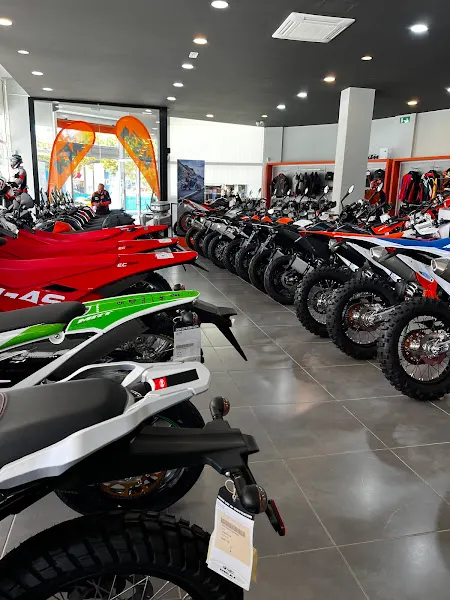 Niko Motobike KTM - Tienda de motocicletas en San Cristóbal de La Laguna - foto 2