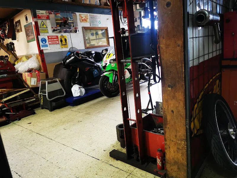 Moto Watio Tienda. - Tienda de motocicletas en Tacoronte - foto 3