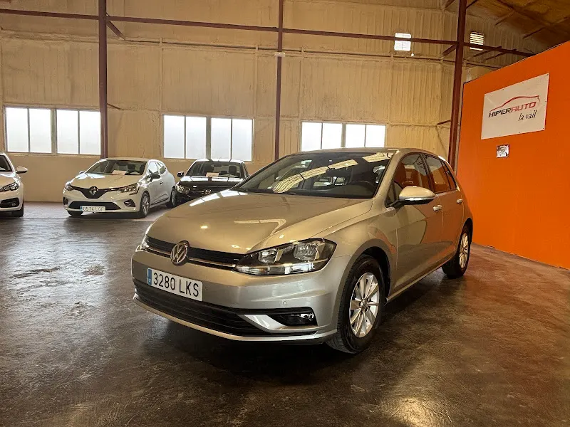HIPERAUTO LA VALL SL - Tienda de vehículos de segunda mano y de ocasión en La Vall d'Uixo - foto 2