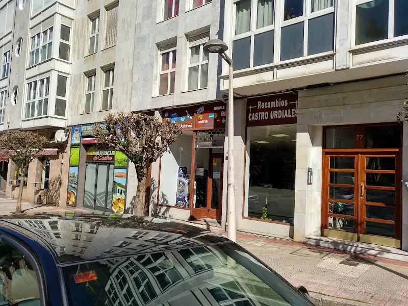 Recambios Castro Urdiales - Tienda de repuestos para automóviles en Castro Urdiales - foto 2