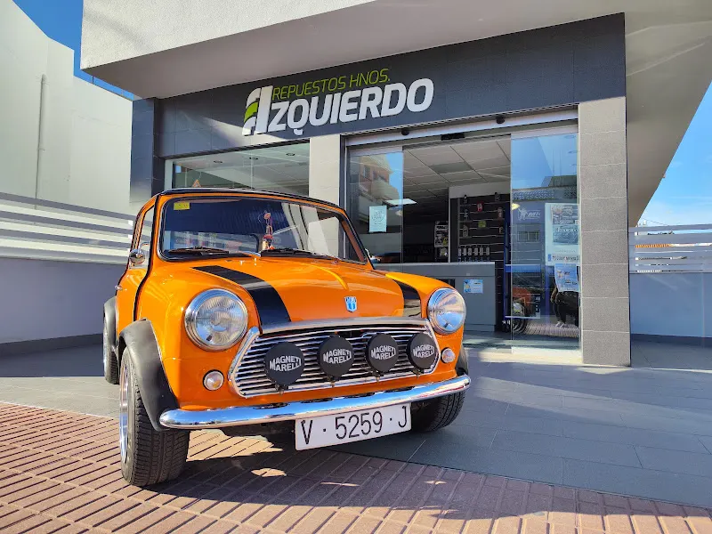 Repuestos Hermanos Izquierdo | Rota | Cádiz - Tienda de repuestos para automóviles en Rota - foto 2