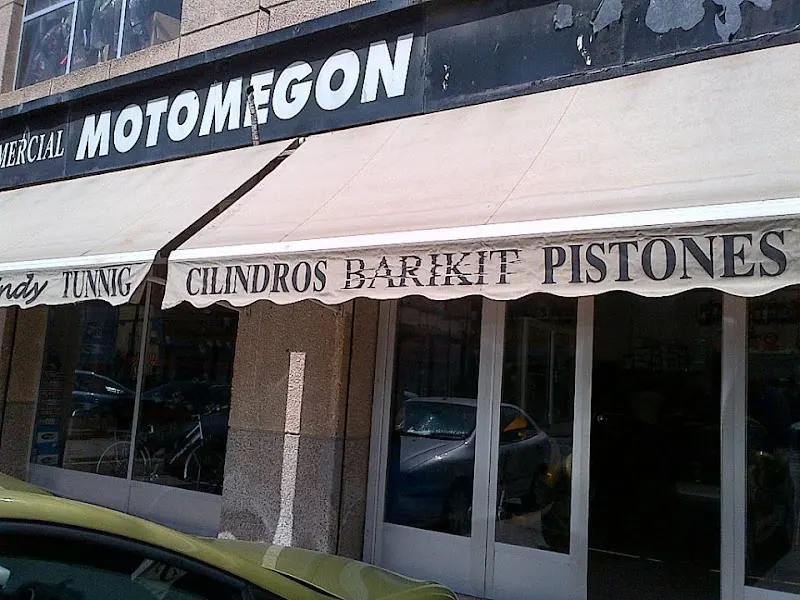 *MOTOMEGON - Tienda de repuestos para motos en Murcia - foto 2
