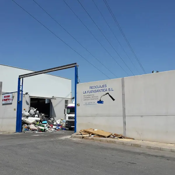 Reciclajes La Fuensantica Murcia - Chatarrería en Alcantarilla - foto 2