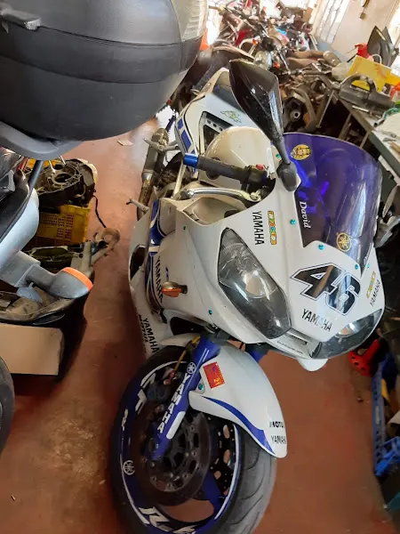 Motos Gabi - Taller de reparación de motos en Murcia - foto 2