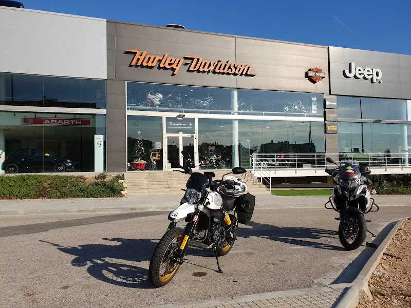 Motorpons Tarragona - Motor 23 - Tienda de vehículos de segunda mano y de ocasión en Tarragona - foto 2
