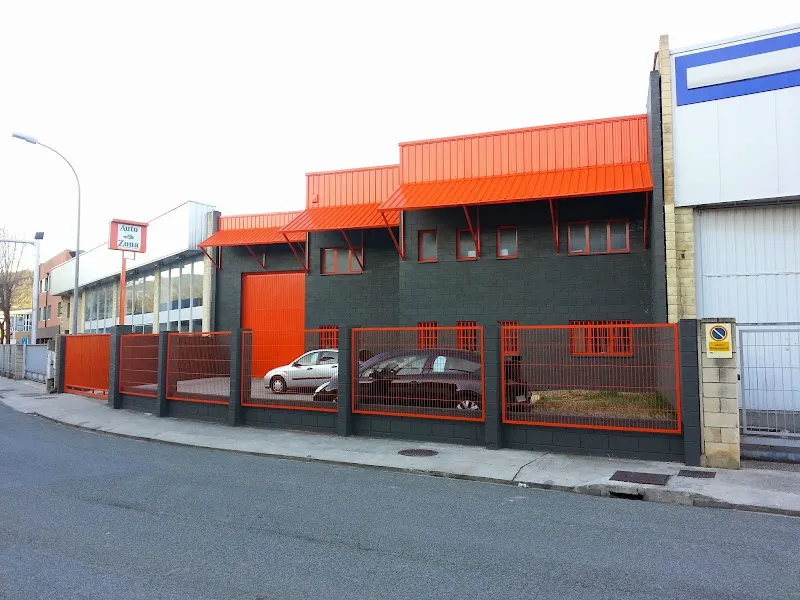 AutoZona (Talleres AUTO-PRIX S.L.) - Taller de reparación de automóviles en Burlada - foto 2