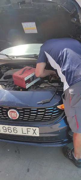 Automoción Piñero Peinado - Taller de reparación de automóviles en Tarifa - foto 2