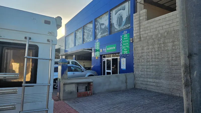 TARIAUTO SL - Taller de reparación de automóviles en Tarifa - foto 2