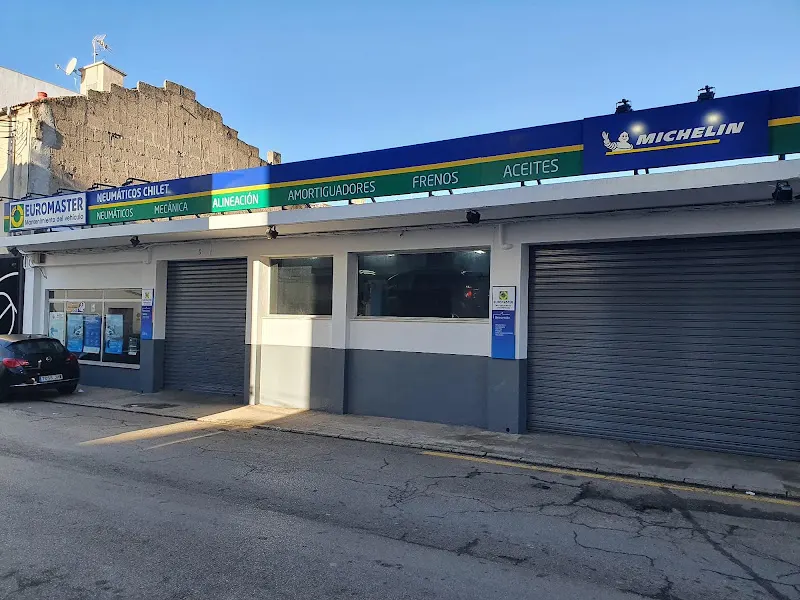 Euromaster Felanitx Neumáticos Chilet 2 - Taller de reparación de automóviles en Felanitx - foto 2