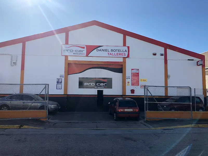 Talleres Daniel Botella - Cádiz