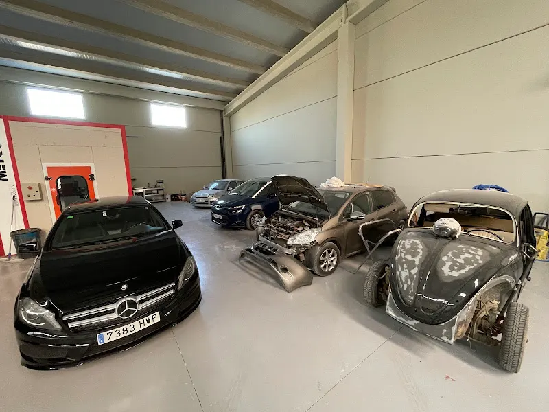 Autoatelier - Reparacio i personalitzacio - Torroella de Montgrí