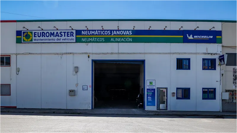 Euromaster Janovas - Taller de reparación de automóviles en Sabiñánigo - foto 2