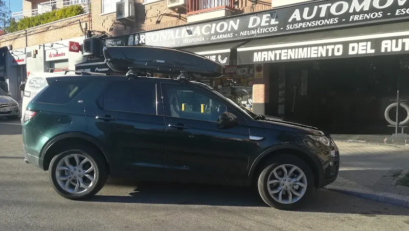 Salva la Boutique del Automóvil - Tienda de accesorios para automóviles en Madrid - foto 2