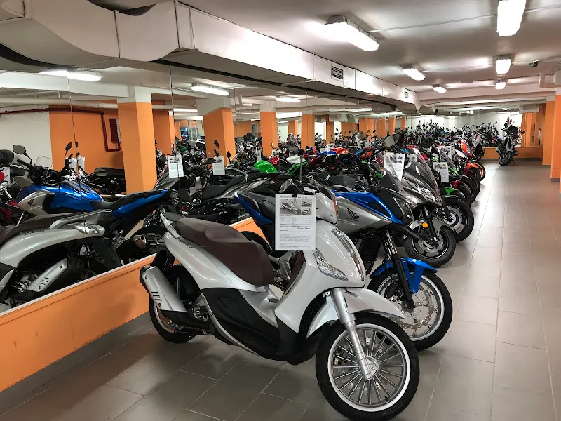 Madrid Motor - Concesionario de motos en Madrid - foto 3