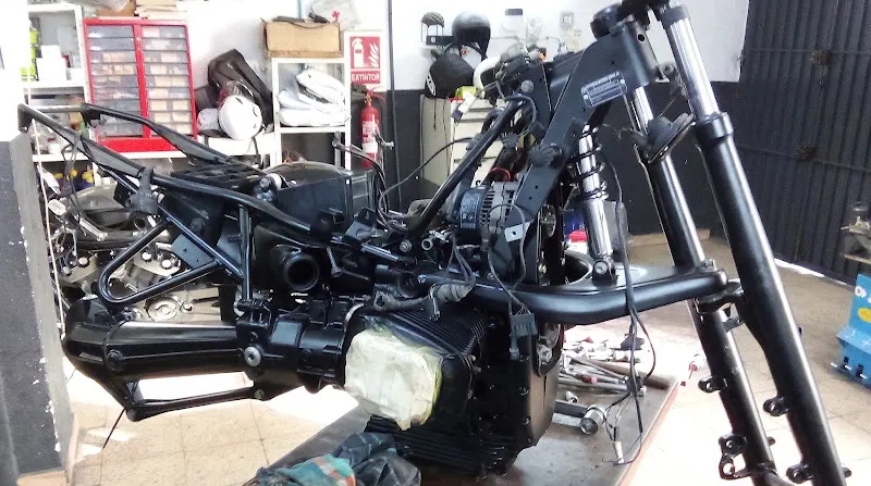 Motoadictos Taller