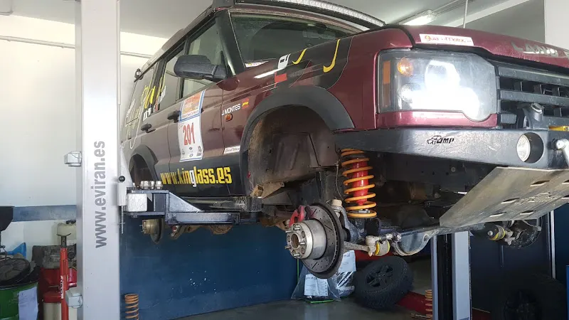 Taller Tartessos: Mécanica general, Autogas GLP, Neúmaticos - Camas