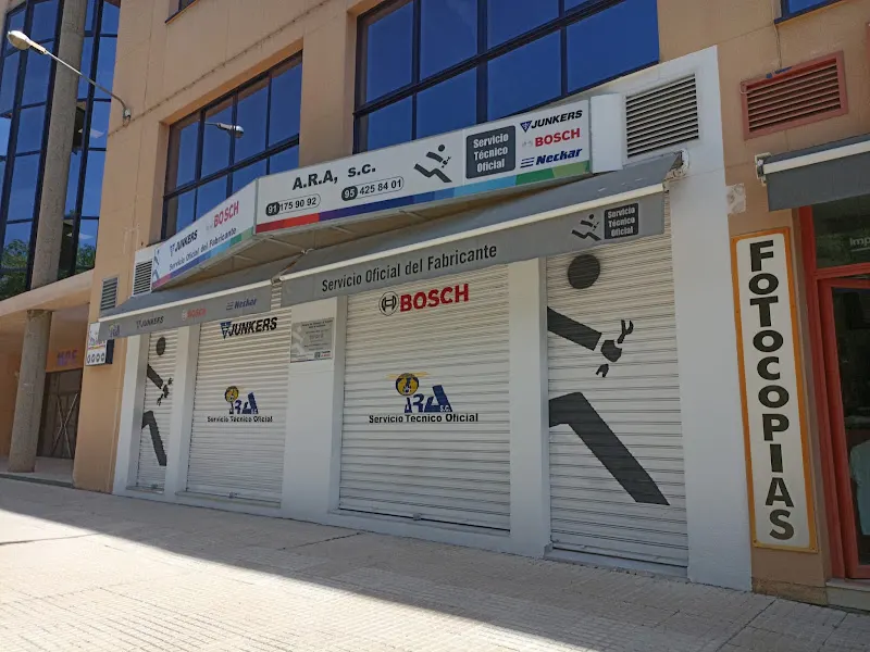Junkers Oficial Sevilla (A.R.A. s.c.) en Sevilla - foto 2