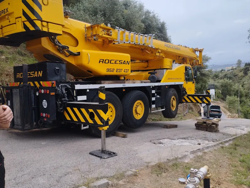 Grúas y Transportes Rocesan - Málaga