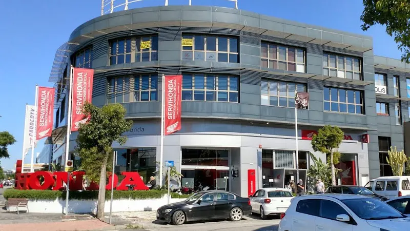 Shop Servihonda Ocasión Premium - Venta de motocicletas de segunda mano en Málaga - foto 2
