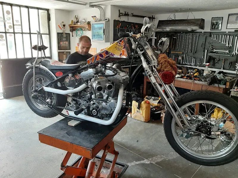 Vimoto El Viso S.L. - Taller de reparación de motos en Málaga - foto 2
